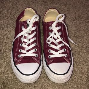 Crimson converse